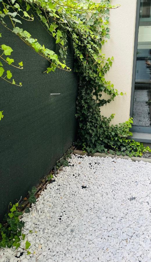Airport Comfy Guest Home Warschau Exterior foto