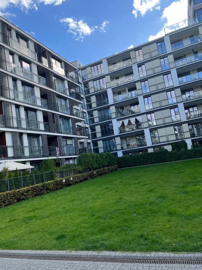 Airport Comfy Guest Home Warschau Exterior foto