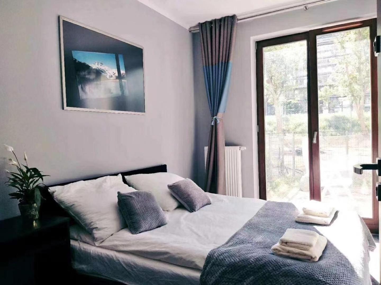 Airport Comfy Guest Home Warschau Exterior foto